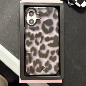 Velvet Caviar Leopard Print Phone Case - Black and white